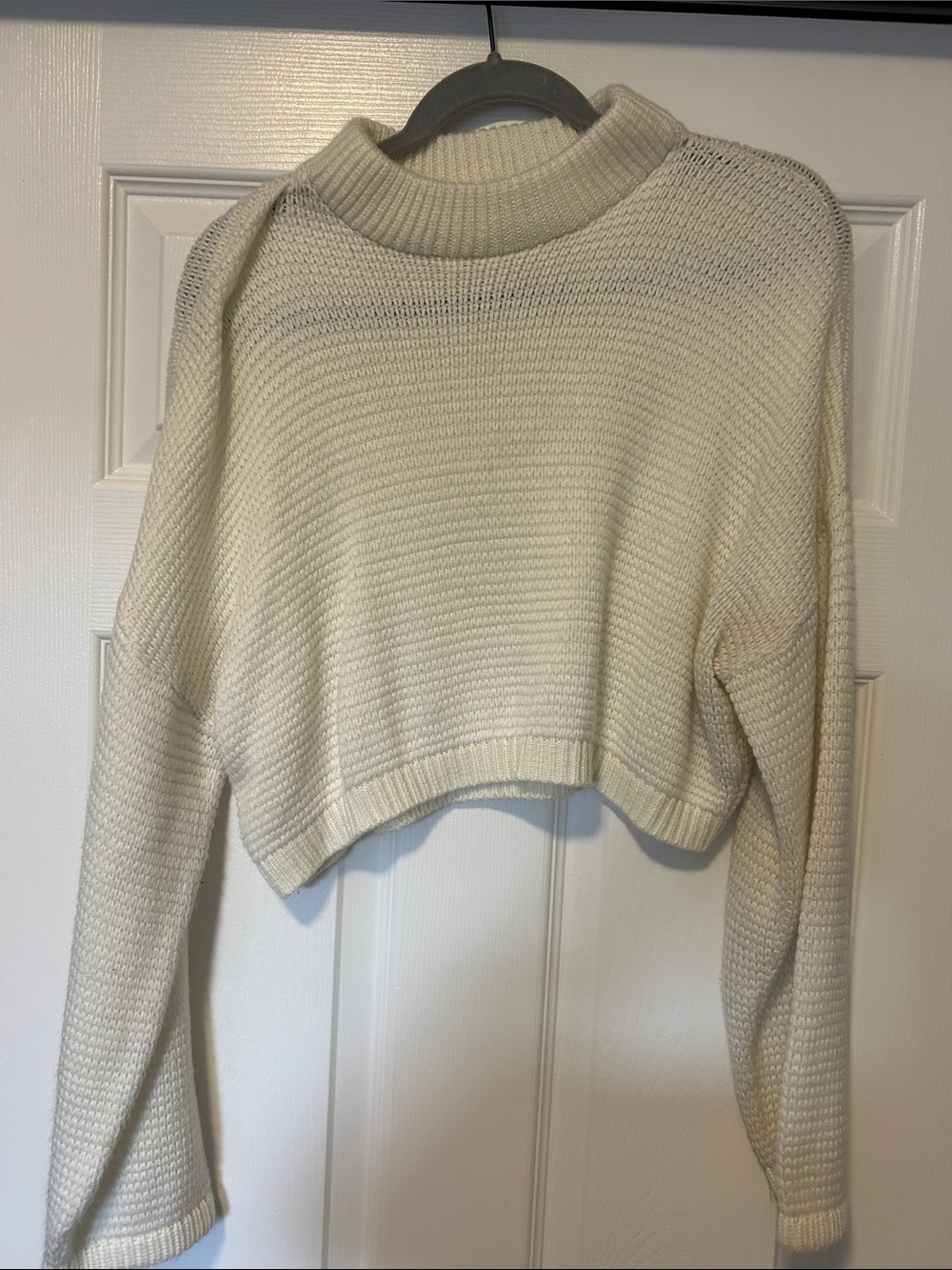 Express Cream Cropped Turtleneck Sweater